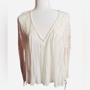 Altar’d State Boho top. Size Medium